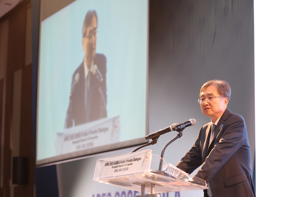 인구구조 변화 및 AI 전환 대응, 민간과 정부의 협력으로 완성